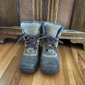 Women’s North Face winter/snow boots